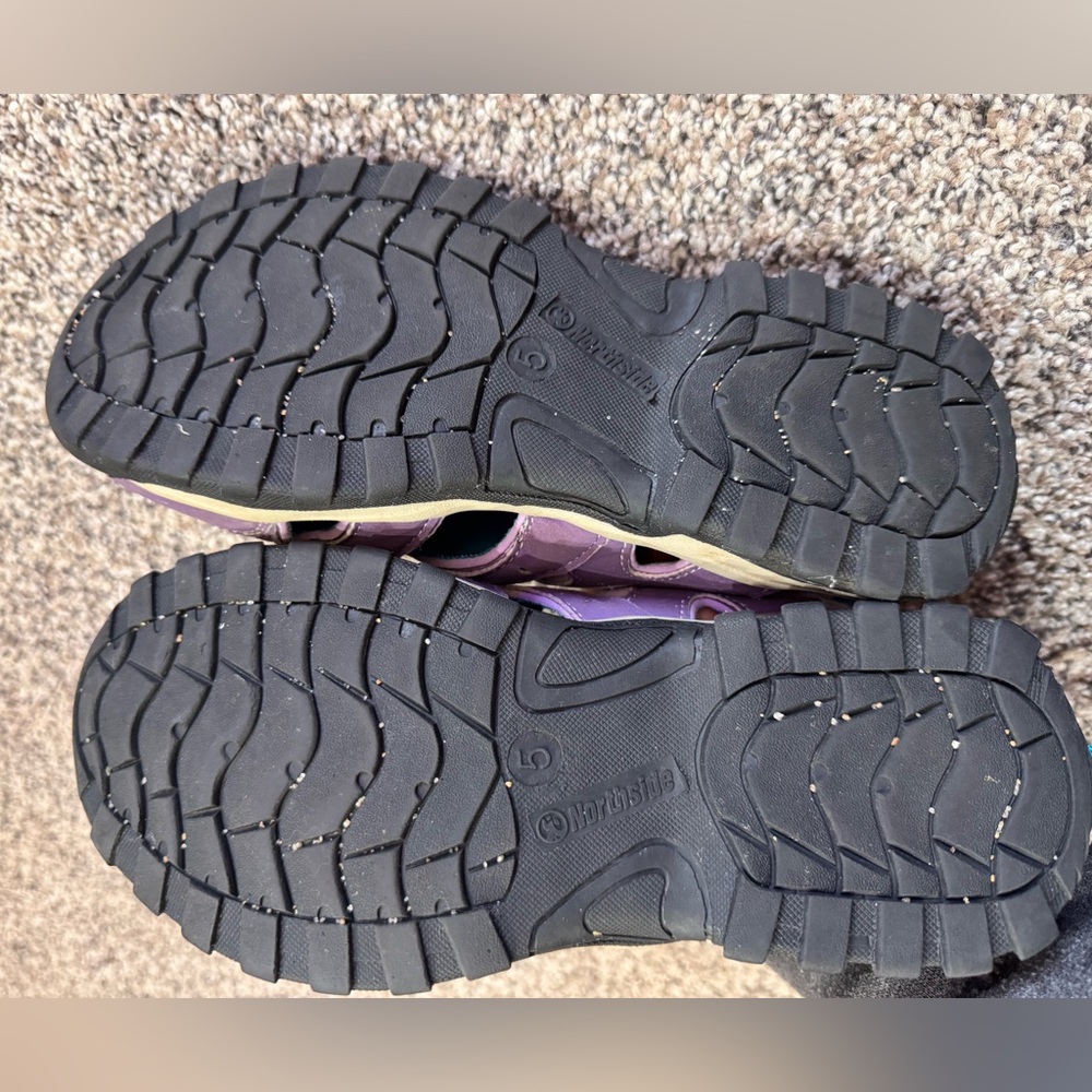 Northside Shoes - Picture 5 of 7